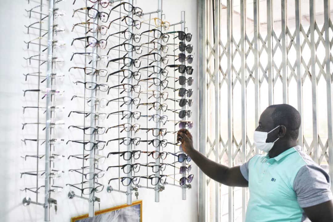 You are currently viewing Affordable Eye Clinic Near Me: Clear Vision on a Budget
