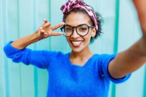 Read more about the article Eye Glasses for Ladies: Finding the Perfect Fit in Ghana